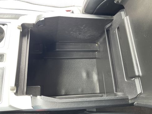 Used 2019 Ford F150 Lariat RWD image 31