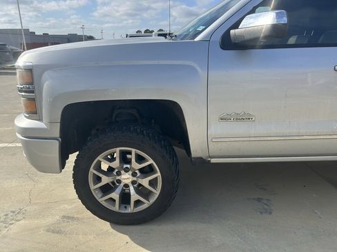 Used 2014 Chevrolet Silverado 1500 High Country image 2