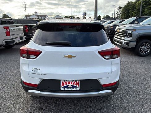 New 2026 Chevrolet TrailBlazer LT w/ Driver Confidence Package FWD image 9