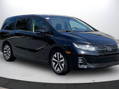 Used 2025 Honda Odyssey EX-L image 2