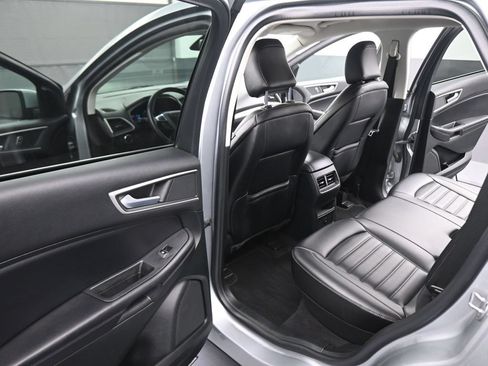 Used 2023 Ford Edge SEL AWD/4WD image 41