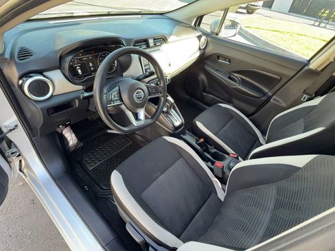 Used 2020 Nissan Versa SV image 15