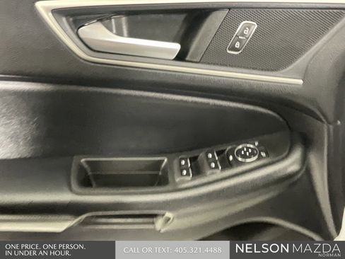 Used 2022 Ford Edge SEL image 21