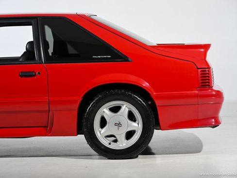 Used 1991 Ford Mustang GT RWD image 23