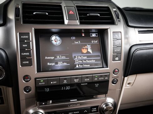 Used 2021 Lexus GX 460 Premium w/ Premium Package AWD/4WD image 18