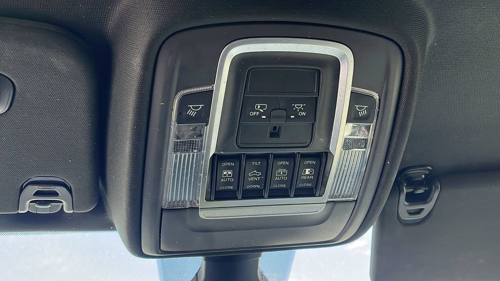 Used 2020 RAM 1500 Rebel w/ Level 2 Equipment Group AWD/4WD image 19