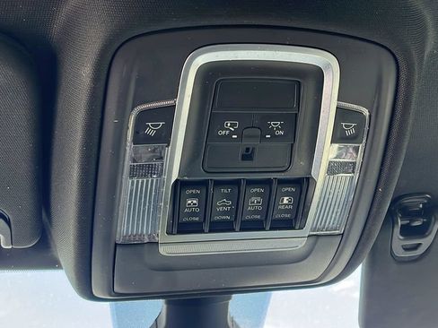 Used 2020 RAM 1500 Rebel w/ Level 2 Equipment Group AWD/4WD image 19