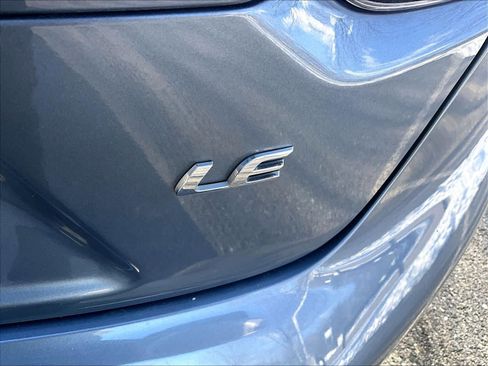 Used 2024 Toyota Corolla LE image 28