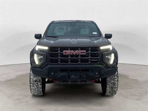 Used 2024 GMC Canyon AT4X w/ AT4X AEV Edition image 8