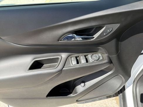 Certified 2022 Chevrolet Equinox LT FWD image 15
