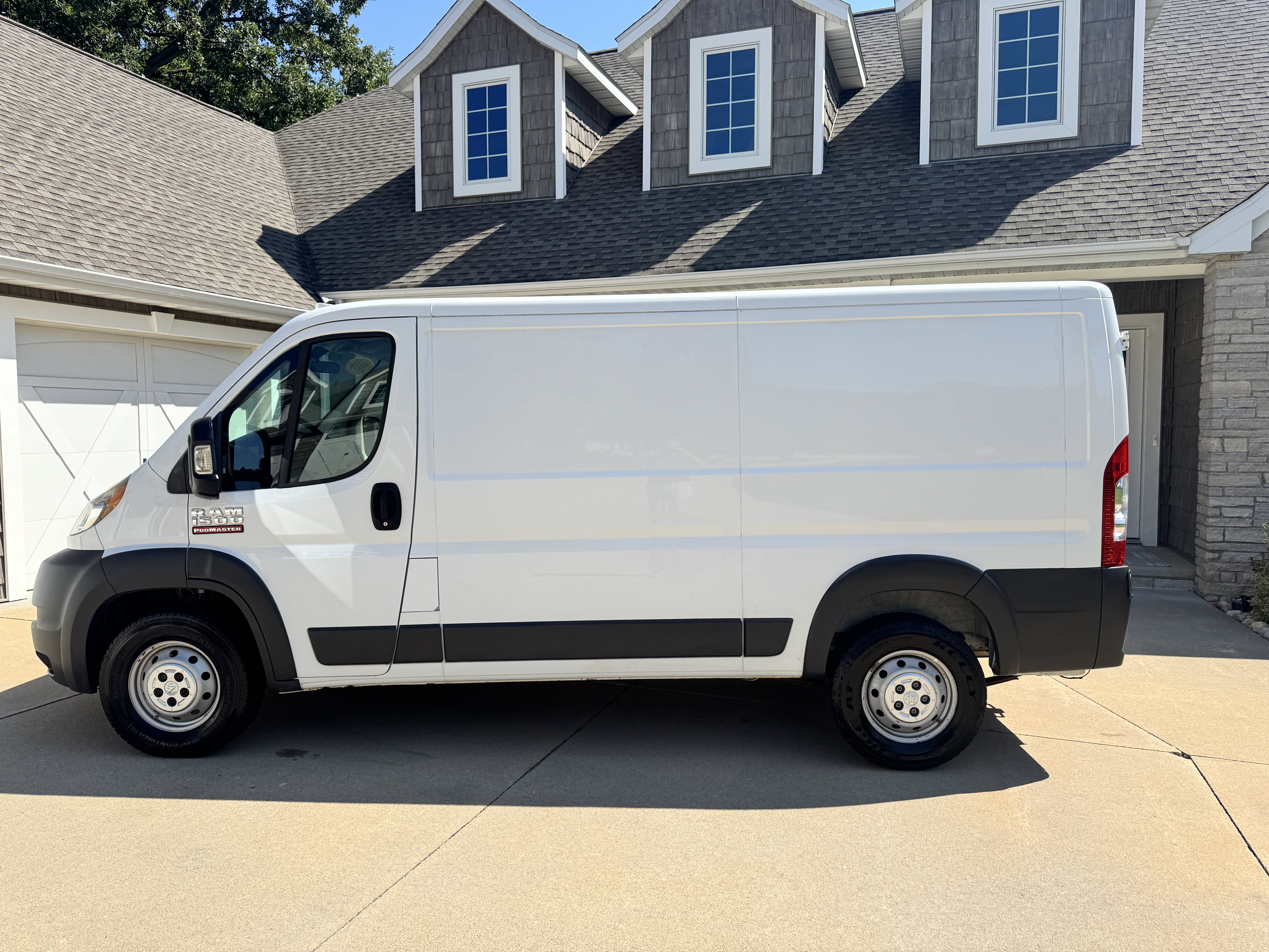 Used 2016 RAM ProMaster 1500 FWD image 3