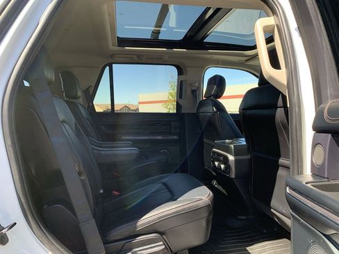 Used 2020 Ford Expedition Platinum AWD/4WD image 36