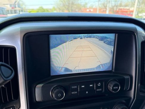 Used 2018 Chevrolet Silverado 1500 LT image 21