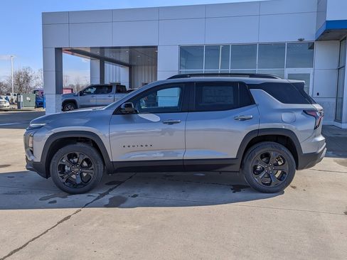 New 2026 Chevrolet Equinox LT w/ Midnight Edition image 9