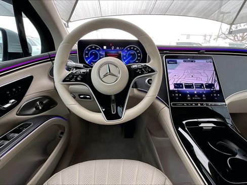 Certified 2023 Mercedes-Benz EQS 450+ SUV image 5