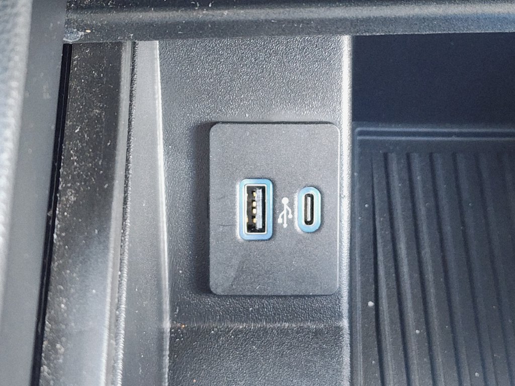 Used 2023 Ford Expedition XLT AWD/4WD image 26