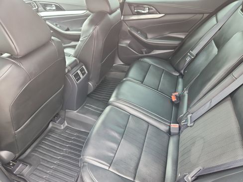 Used 2023 Nissan Maxima SV w/ Floor Mat Group image 9