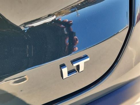 New 2026 Chevrolet Trax LT w/ Driver Confidence Package FWD image 5