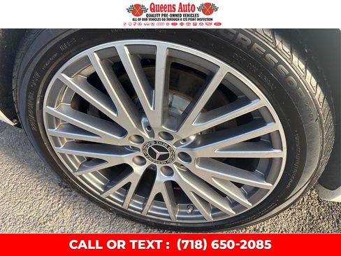 Used 2021 Mercedes-Benz CLA 250 4MATIC image 31