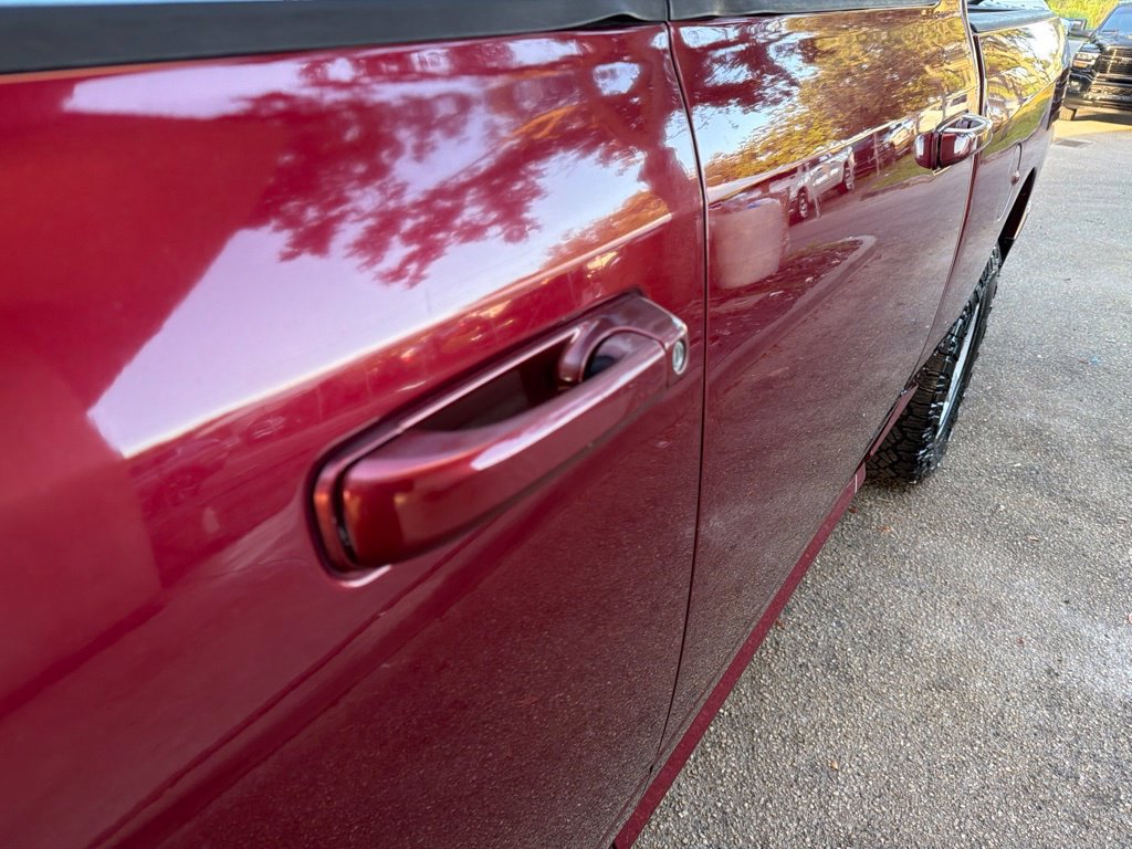Used 2019 RAM 1500 Classic SLT AWD/4WD image 17