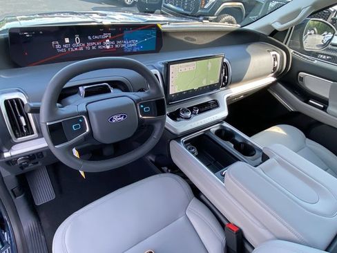 New 2027 Ford Expedition Active AWD/4WD image 17