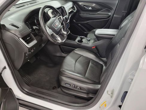 Used 2022 GMC Terrain SLT image 9
