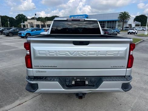 Used 2021 Chevrolet Silverado 1500 Custom RWD image 5