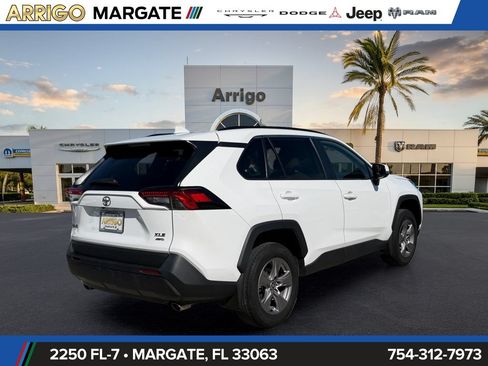 Used 2024 Toyota RAV4 XLE w/ Convenience Package AWD/4WD image 7