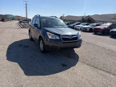 Used 2015 Subaru Forester 2.5i Premium image 8