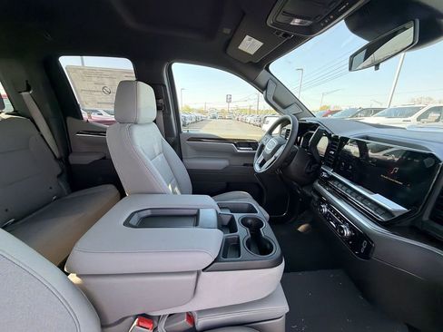 New 2026 GMC Sierra 1500 SLE AWD/4WD image 15