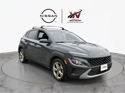 Used 2023 Hyundai Kona SEL AWD/4WD image 1
