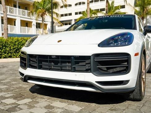 Used 2023 Porsche Cayenne Turbo GT image 81