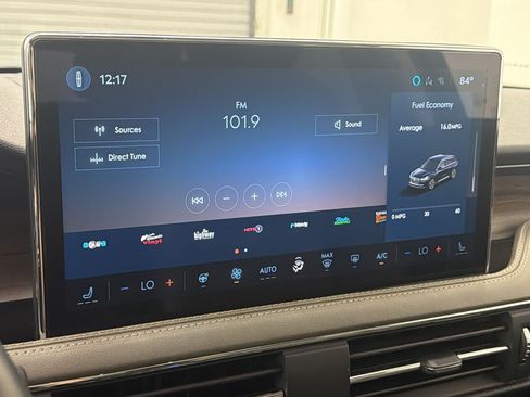 Used 2023 Lincoln Corsair Grand Touring w/ Equipment Group 302A AWD/4WD image 18