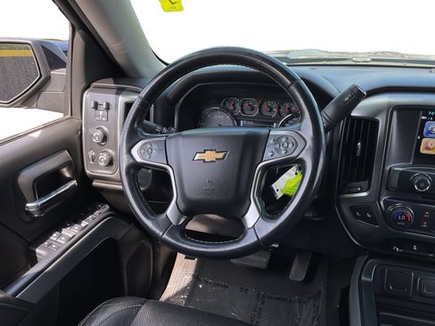 Used 2018 Chevrolet Silverado 1500 LT w/ Texas Edition AWD/4WD image 11