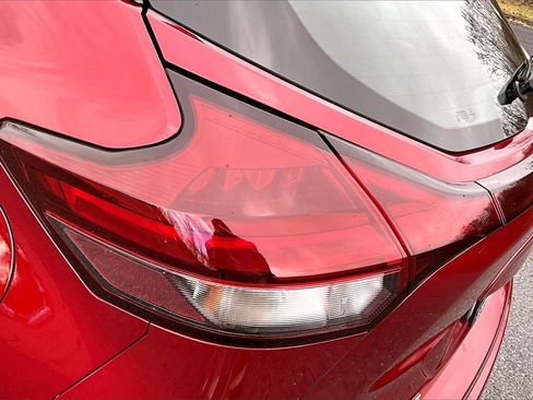 Used 2023 Nissan Kicks SV image 21