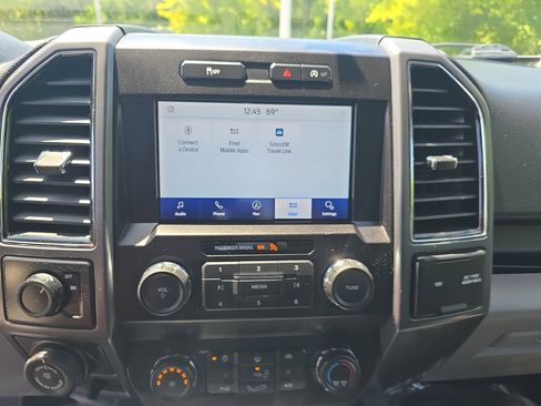 Used 2020 Ford F150 XLT w/ Equipment Group 302A Luxury RWD image 24