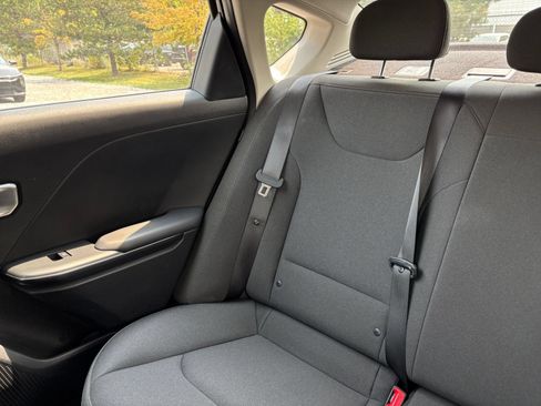 Used 2026 Kia K4 FWD image 39
