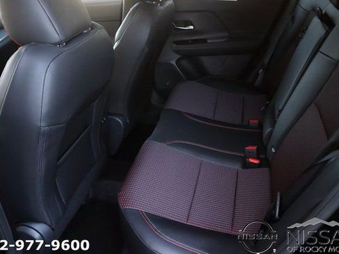 New 2025 Nissan Kicks SR image 14