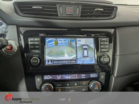 Used 2017 Nissan Rogue SL w/ SL Premium Package AWD/4WD image 20