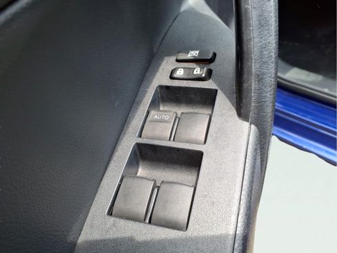 Used 2015 Toyota Corolla S FWD image 12