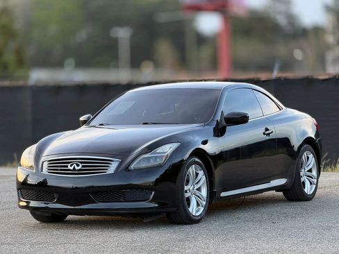 Used 2010 INFINITI G37 Convertible w/ Premium Pkg RWD image 6