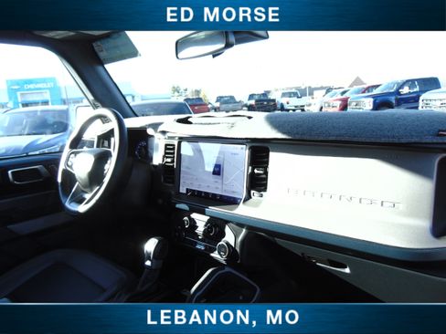 Certified 2023 Ford Bronco Outer Banks w/ Sasquatch Package image 14