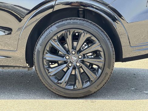 New 2026 Buick Envista Sport Touring w/ Convenience II Package FWD image 30