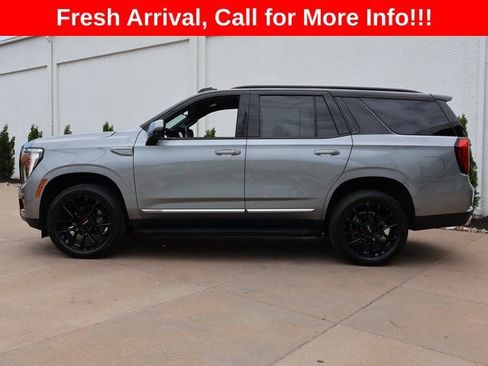 Used 2026 GMC Yukon Denali AWD/4WD image 3
