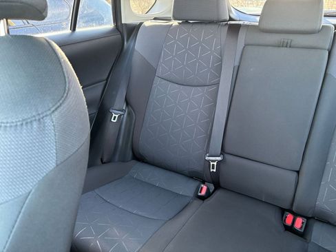 Used 2025 Toyota RAV4 XLE image 41