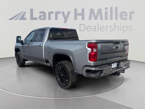Used 2025 Chevrolet Silverado 2500 LT w/ All Star Edition AWD/4WD image 3