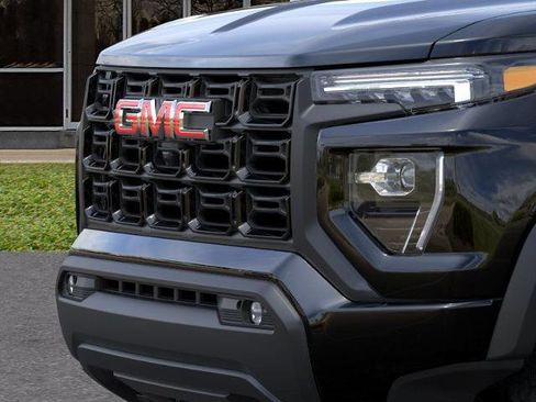New 2026 GMC Canyon Elevation w/ Convenience Package image 23