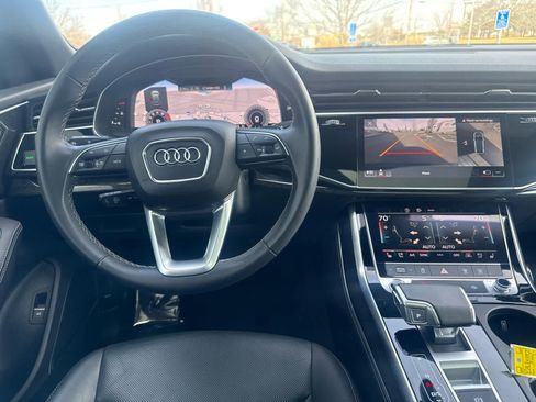 Used 2025 Audi Q8 Premium Plus w/ Premium Plus Package AWD/4WD image 21