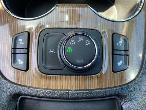 Used 2023 GMC Acadia SLE w/ Driver Convenience Package AWD/4WD image 15