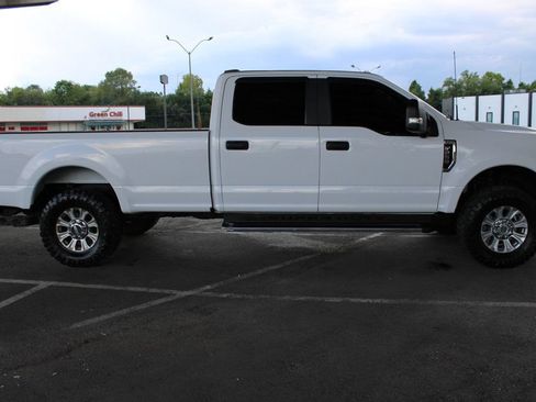 Used 2022 Ford F250 XL w/ STX Appearance Package AWD/4WD image 5
